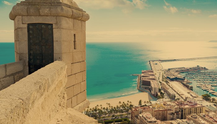 Cheap Flights from Liverpool to Alicante